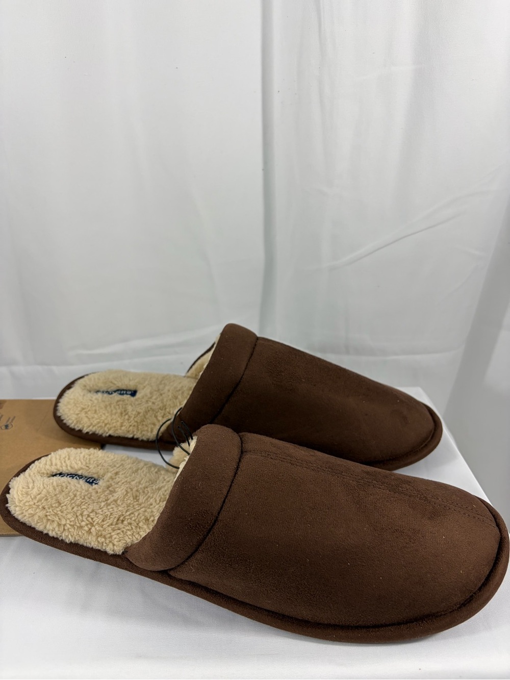 NWT Dockers Men's Size 13/14 Brown Faux-Suede Slip-On Slippers